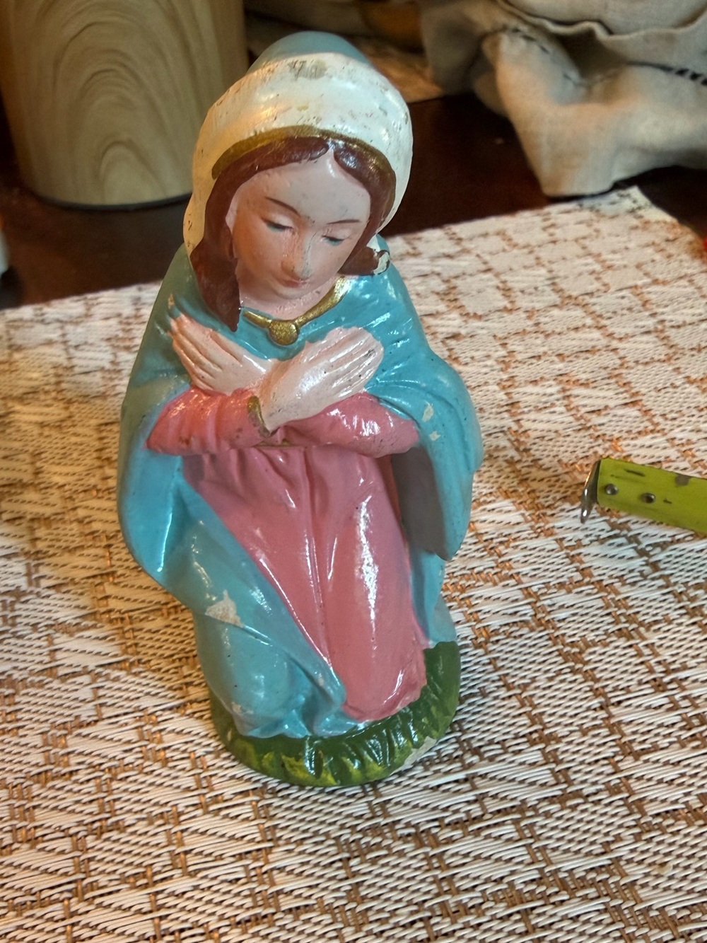 Vintage kneeling Mary Nativity figurine Japan